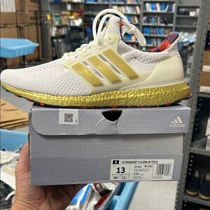 Adidas Ultraboost 5.0 DNA White and Gold Shoes